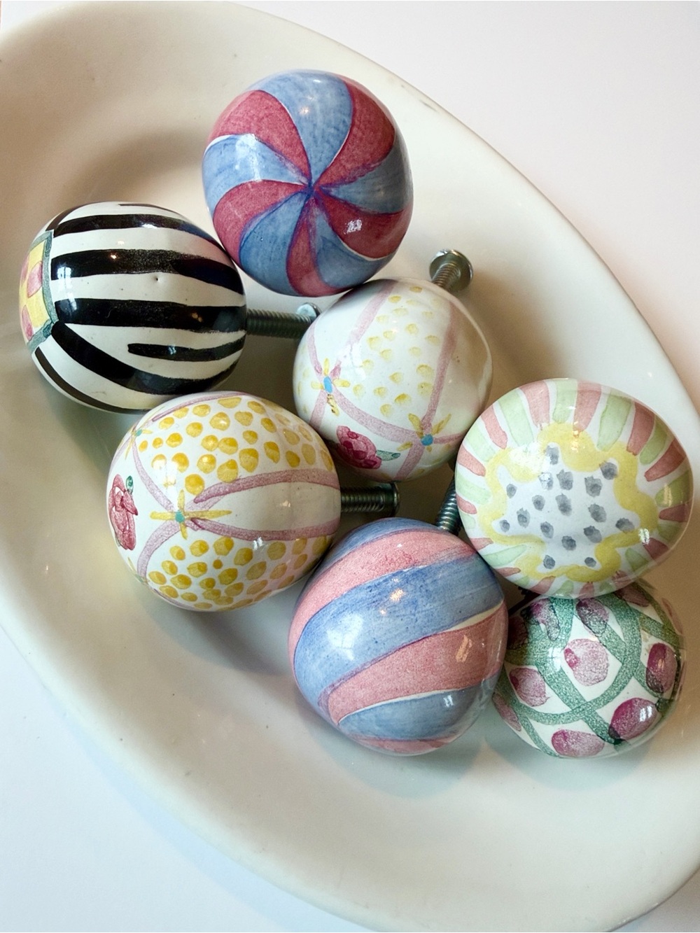 Vintage 1983 MacKenzie-Child Ceramic hand painted Knobs. Assorted. 1.75” round